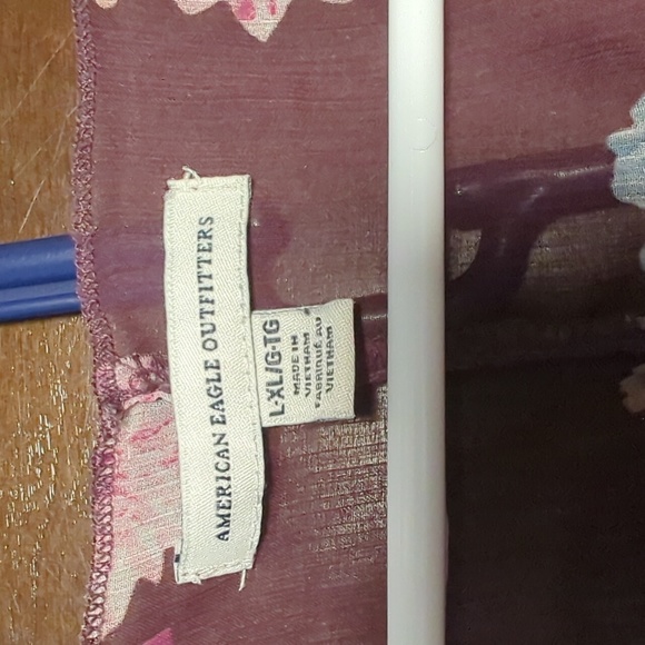 American eagle shrug/swim cover-up - Picture 4 of 4